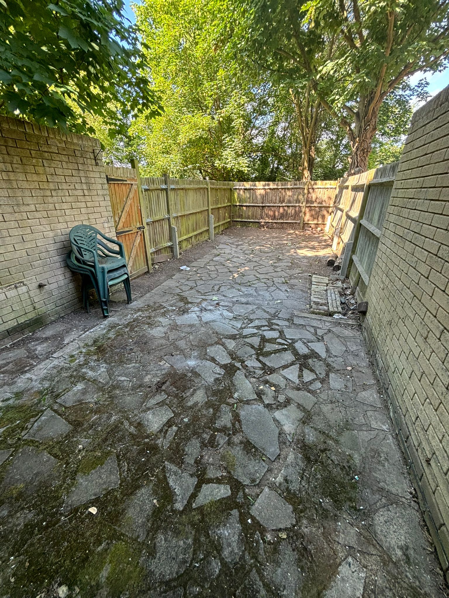 26 Barchester - Patio - 2024