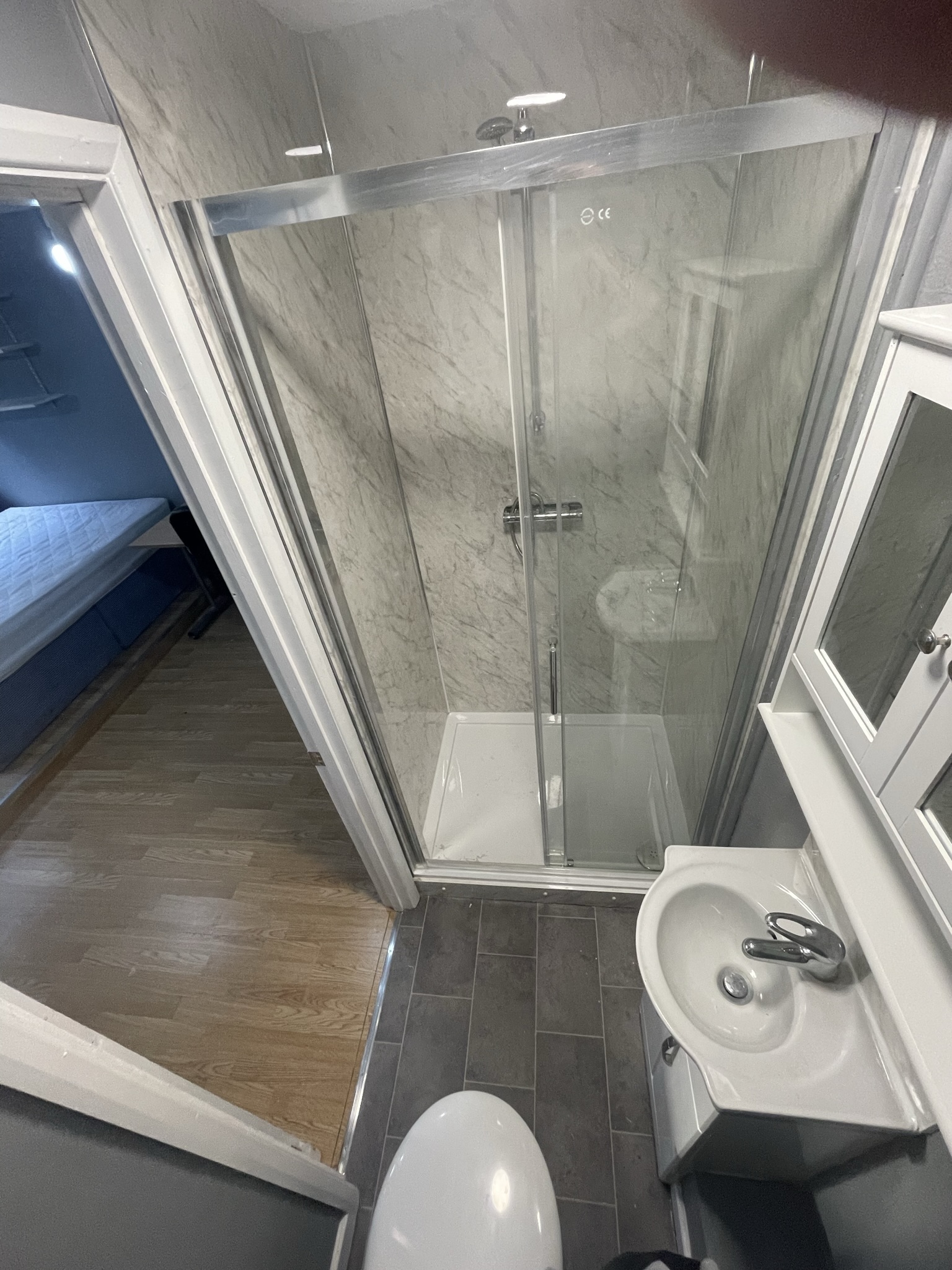 18 Barchester - Room 3 - Ensuite